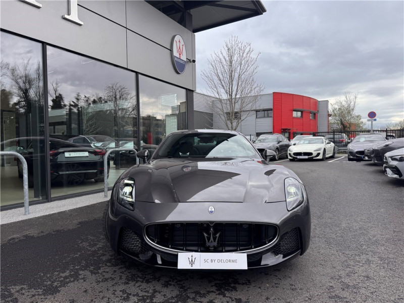 MASERATI GRANTURISMO V6 490 de 2025 avec 6 000 km | Occasion proche Lyon