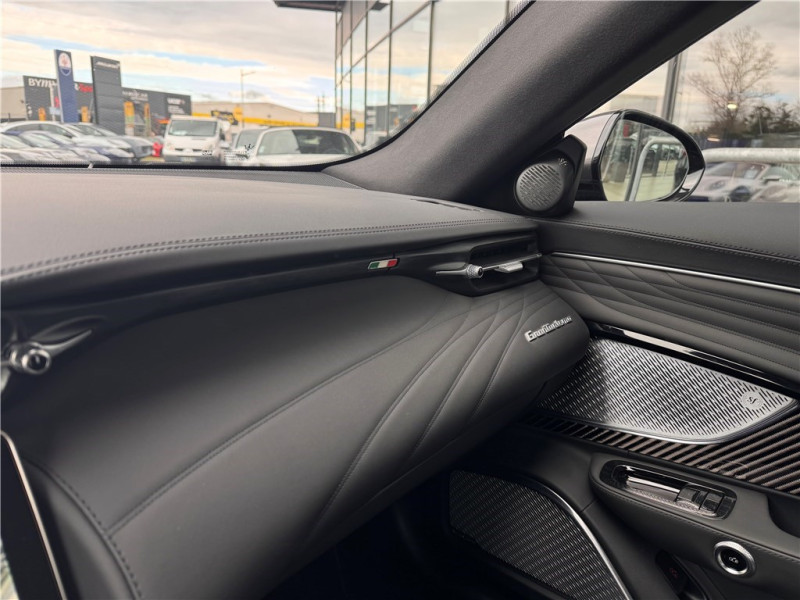MASERATI GRANTURISMO V6 490 de 2025 avec 6 000 km | Occasion proche Lyon