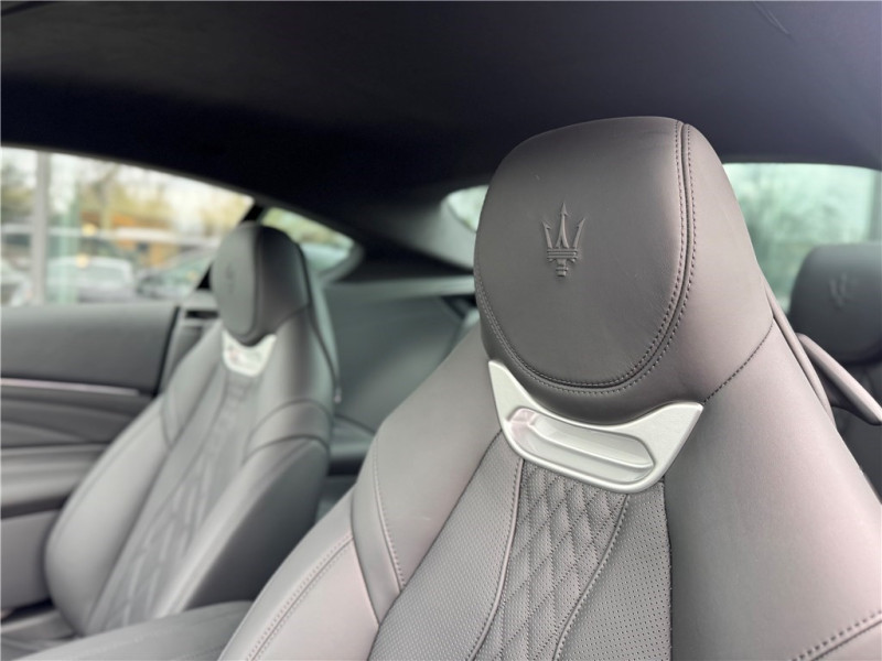 MASERATI GRANTURISMO V6 490 de 2025 avec 6 000 km | Occasion proche Lyon
