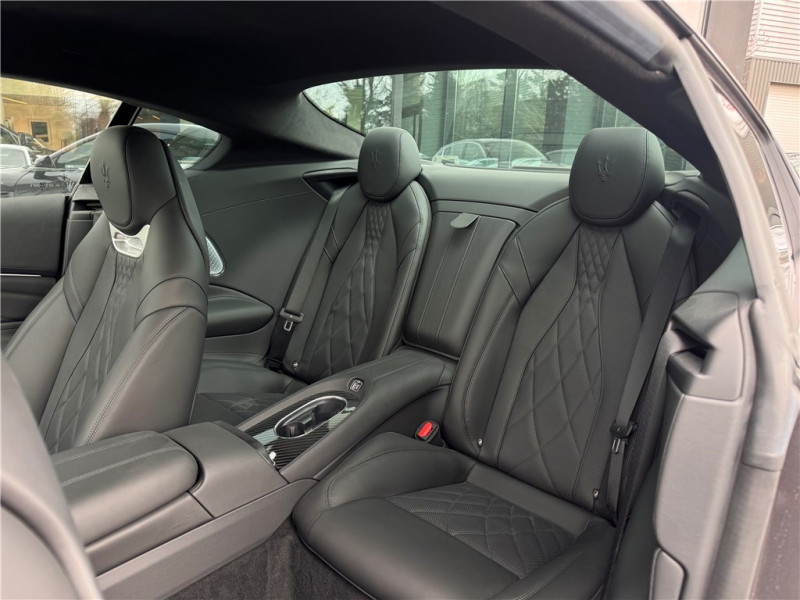 MASERATI GRANTURISMO V6 490 de 2025 avec 6 000 km | Occasion proche Lyon