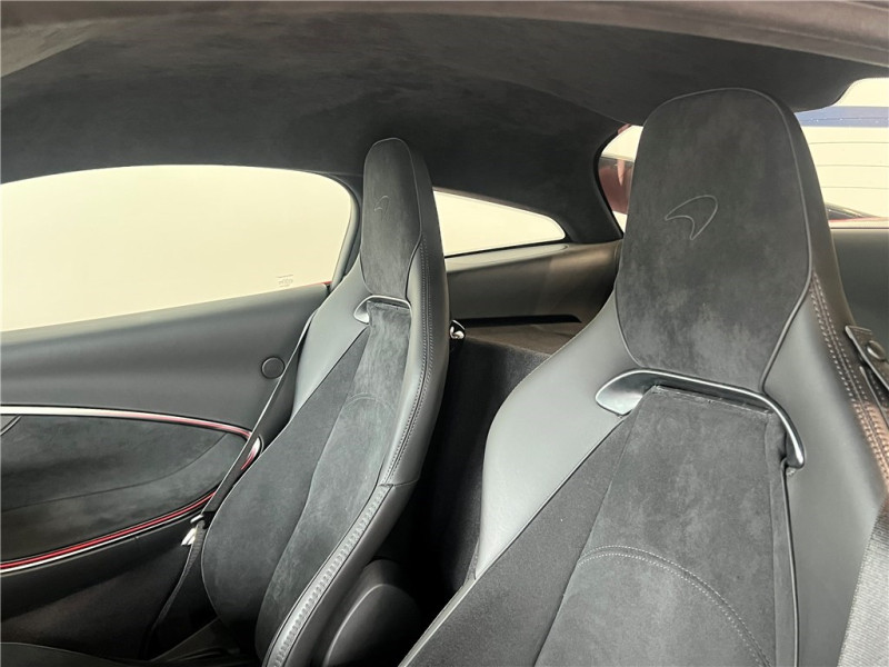 MCLAREN MCLAREN ARTURA V6 3.0 680CH de 2023 avec 11 000 km | Occasion proche Lyon