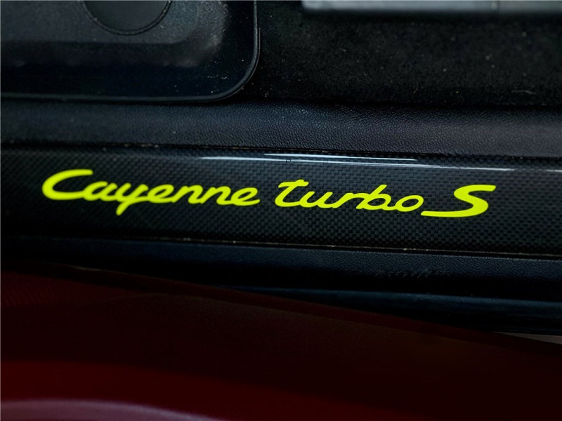 PORSCHE CAYENNE E-HYBRID 4.0 V8 680 CH TIPTRONIC BVA de 2020 avec 97 000 km | Occasion proche Lyon