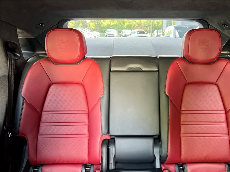 PORSCHE CAYENNE E-HYBRID 4.0 V8 680 CH TIPTRONIC BVA de 2020 avec 97 000 km | Occasion proche Lyon