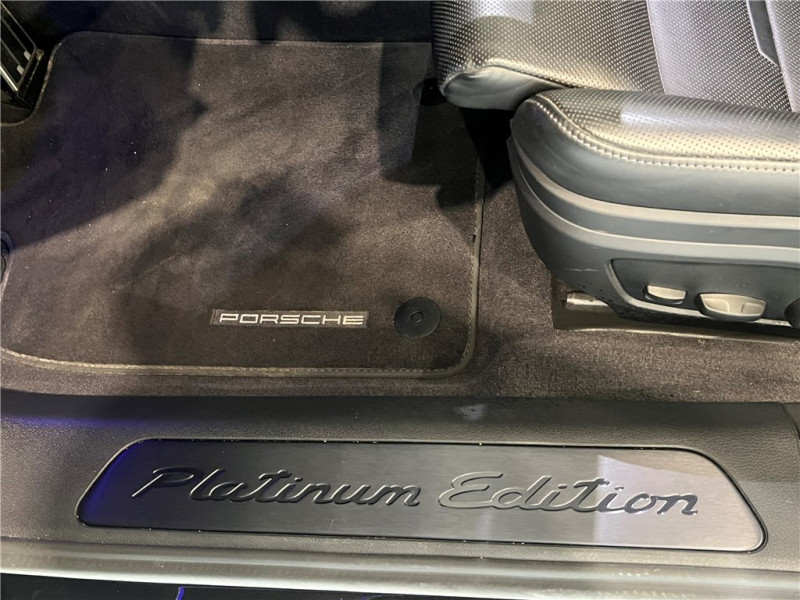 PORSCHE PANAMERA 4 V6 3.0 462 HYBRID de 2023 avec 45 500 km | Occasion proche Lyon