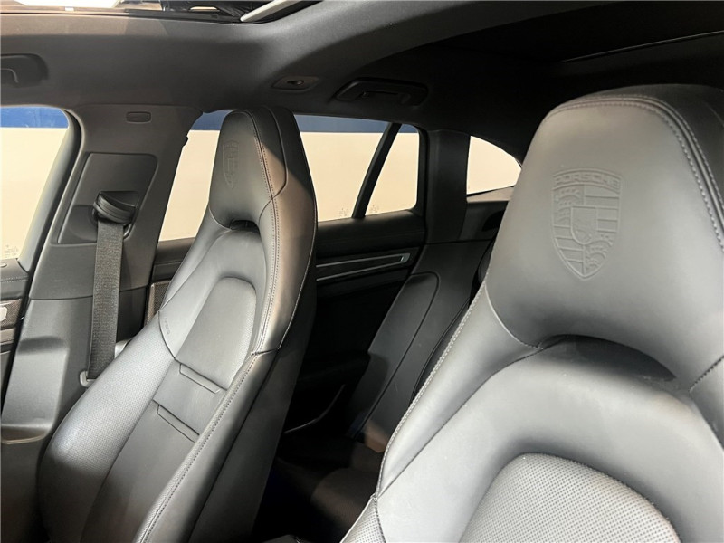 PORSCHE PANAMERA 4 V6 3.0 462 HYBRID de 2023 avec 45 500 km | Occasion proche Lyon