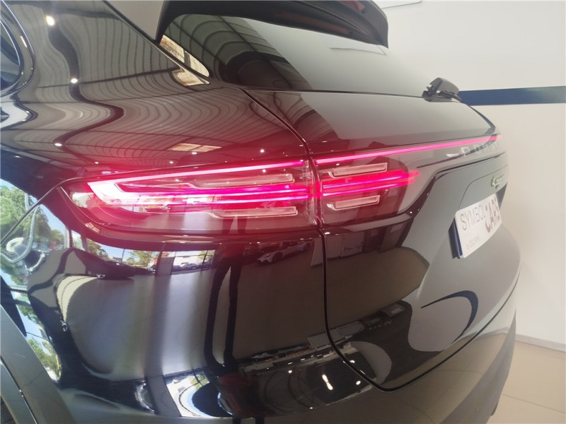 PORSCHE CAYENNE E-HYBRID 3.0 V6 462 CH TIPTRONIC BVA de 2020 avec 92 500 km | Occasion proche Lyon