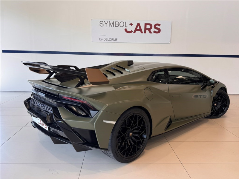 LAMBORGHINI HURACAN 5.2 V10 640 RWD LDF7 de 2021 avec 33 500 km | Occasion proche Lyon