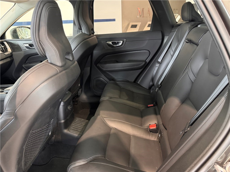VOLVO XC60 T8 RECHARGE AWD 303 CH + 87 CH GEARTRONIC 8 de 2022 avec 62 584 km | Occasion proche Lyon