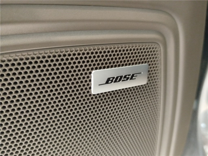 PORSCHE MACAN TURBO 3.6 V6 400 CH de 2015 avec 118 740 km | Occasion proche Lyon