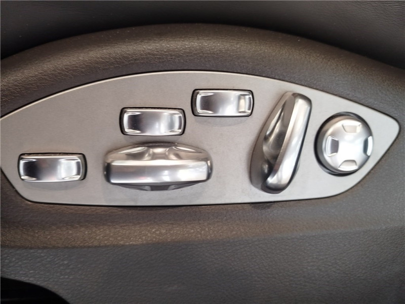 PORSCHE MACAN TURBO 3.6 V6 400 CH de 2015 avec 118 740 km | Occasion proche Lyon