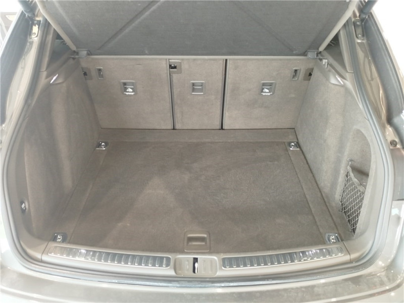 PORSCHE MACAN TURBO 3.6 V6 400 CH de 2015 avec 118 740 km | Occasion proche Lyon