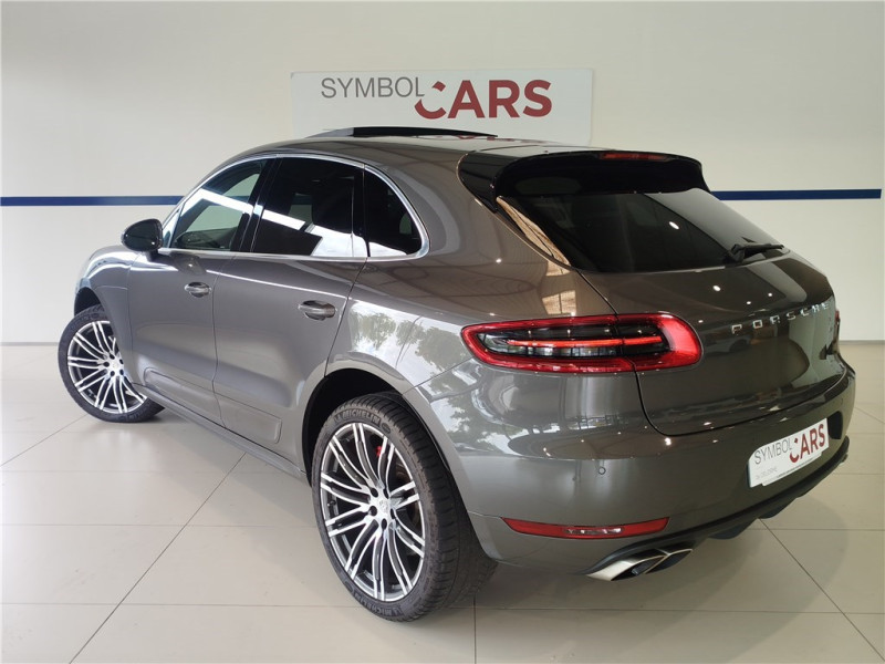 PORSCHE MACAN TURBO 3.6 V6 400 CH de 2015 avec 118 740 km | Occasion proche Lyon