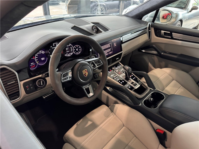 PORSCHE CAYENNE E-HYBRID 4.0 V8 680 CH TIPTRONIC BVA de 2022 avec 33 800 km | Occasion proche Lyon