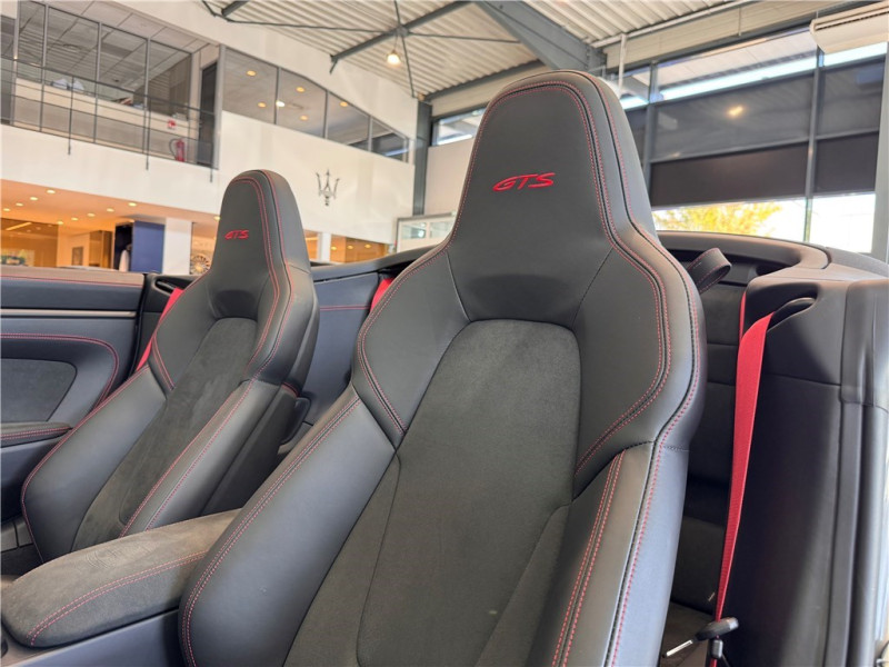 PORSCHE 911 CARRERA 4 CABRIOLET 3.0I 480 PDK de 2022 avec 14 078 km | Occasion proche Lyon