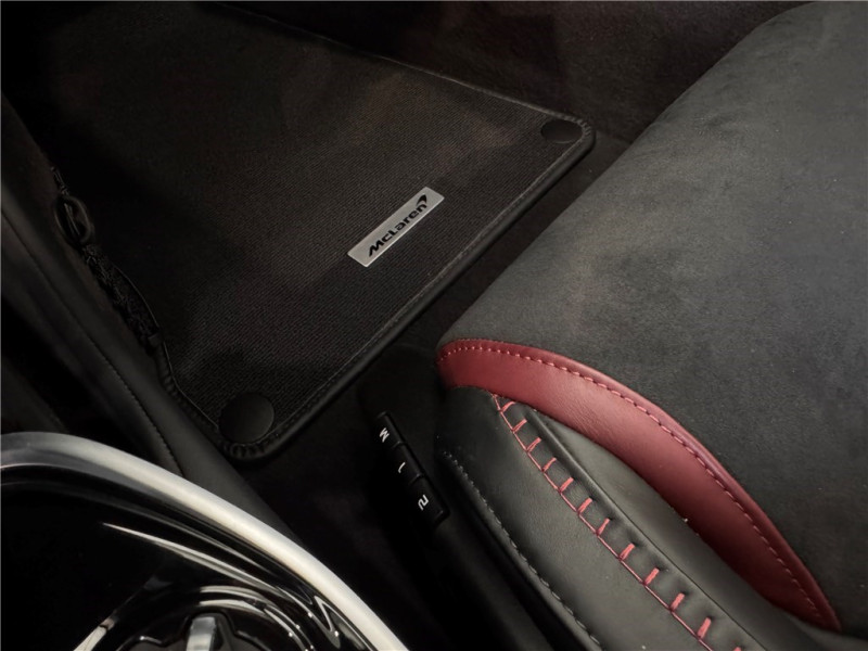 MCLAREN GT V8 4.0 620 CH de 2023 avec 2 700 km | Occasion proche Lyon