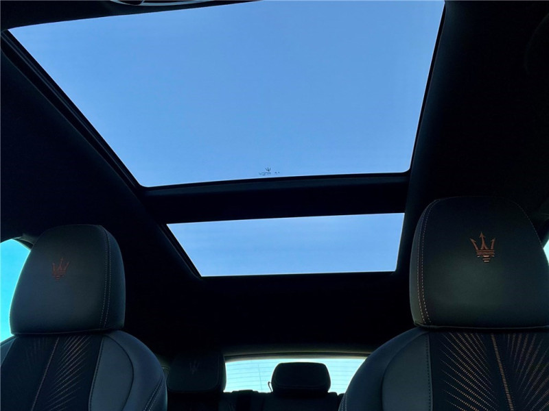 MASERATI GRECALE 410 KW de 2024 avec 16 000 km | Occasion proche Lyon