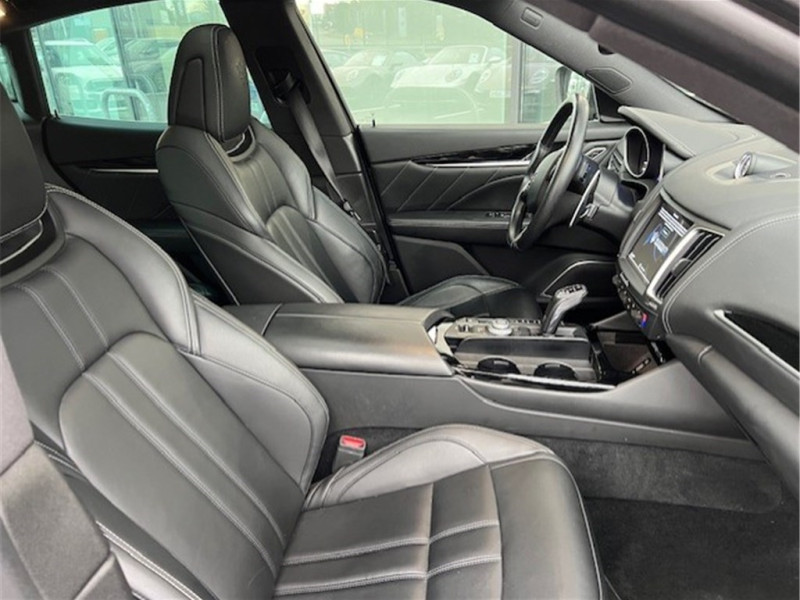 MASERATI LEVANTE 3.0 V6 BI-TURBO 430 S Q4 de 2020 avec 69 542 km | Occasion proche Lyon