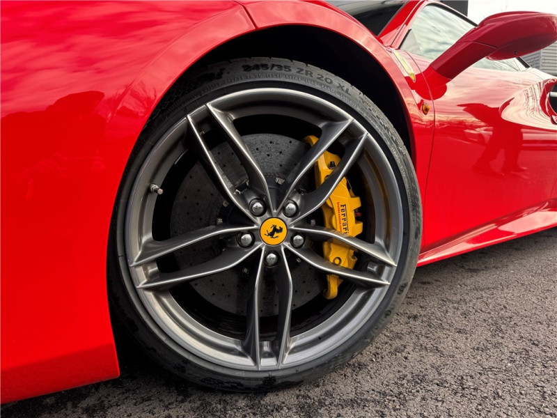 FERRARI 488 GTB 4.0 V8 670CH de 2017 avec 28 500 km | Occasion proche Lyon