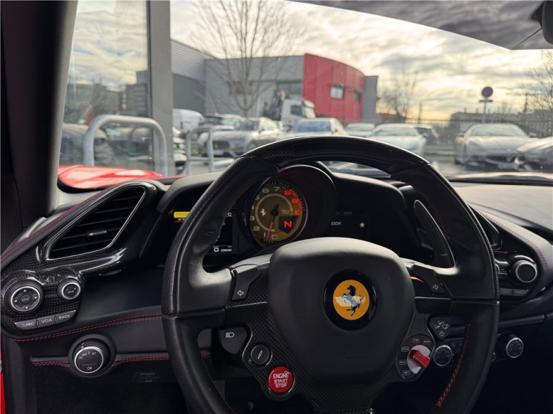 FERRARI 488 GTB 4.0 V8 670CH de 2017 avec 28 500 km | Occasion proche Lyon