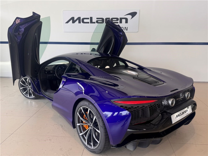 MCLAREN MCLAREN ARTURA V6 3.0 680CH de 2024 avec 10 580 km | Occasion proche Lyon