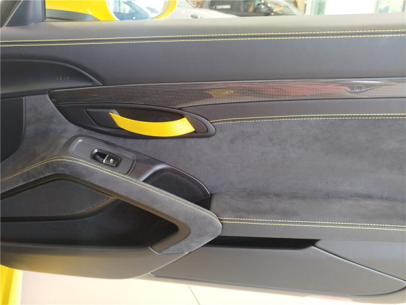 PORSCHE CAYMAN 718 Cayman 4.0i GT4 420 ch de 2020 avec 27 200 km | Occasion proche Lyon