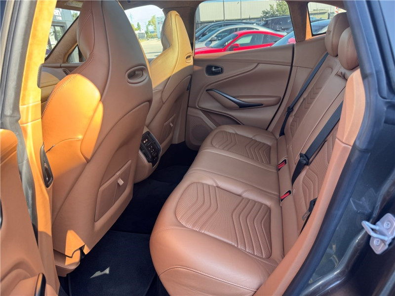 ASTON MARTIN DBX 4.0 BITURBO V8 de 2021 avec 38 500 km | Occasion proche Lyon