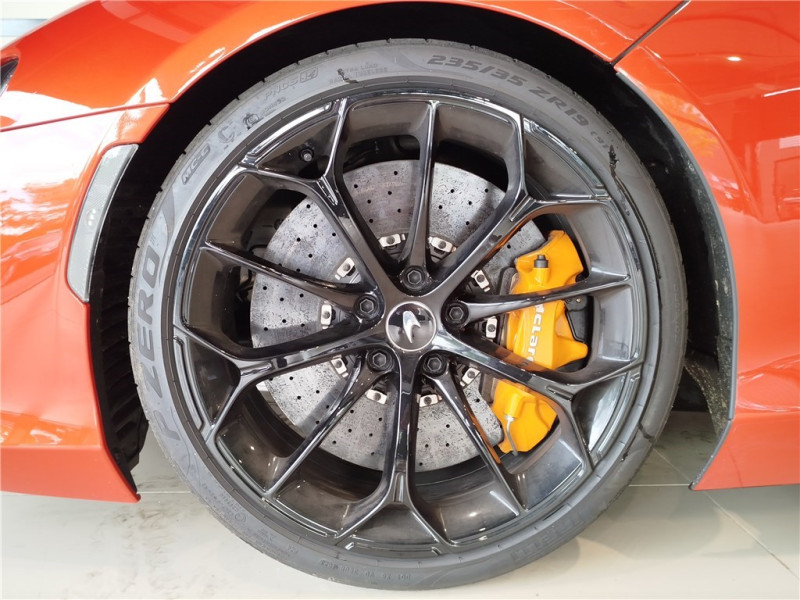 MCLAREN MCLAREN ARTURA V6 3.0 680CH de 2024 avec 6 356 km | Occasion proche Lyon