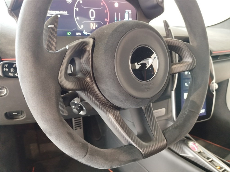 MCLAREN MCLAREN ARTURA V6 3.0 680CH de 2024 avec 6 356 km | Occasion proche Lyon
