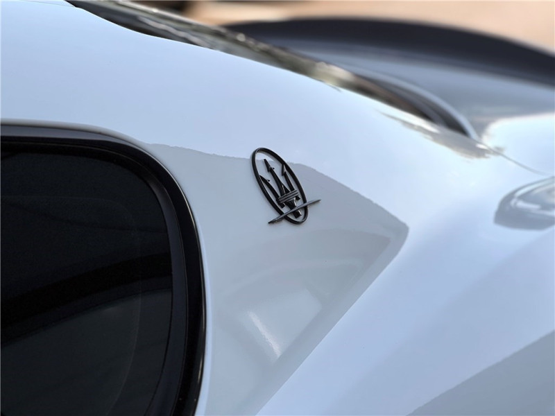 MASERATI GRANTURISMO 4.7 V8 460 de 2013 avec 25 000 km | Occasion proche Lyon