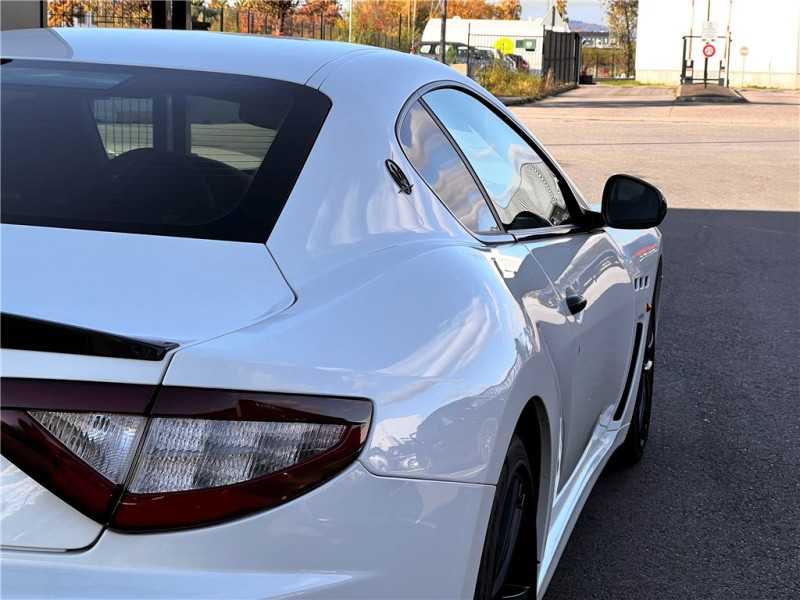 MASERATI GRANTURISMO 4.7 V8 460 de 2013 avec 25 000 km | Occasion proche Lyon