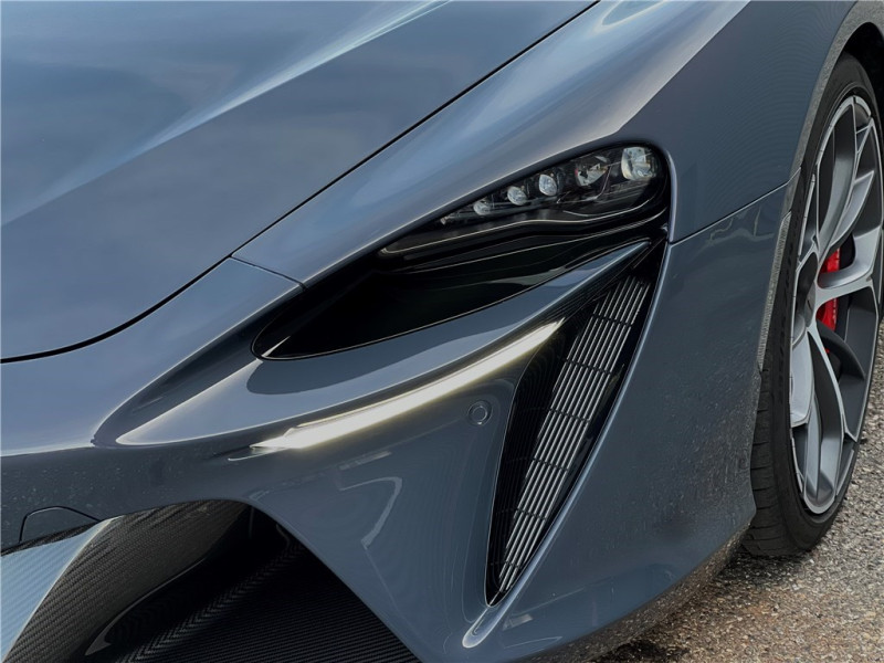 MCLAREN MCLAREN ARTURA V6 3.0 700CH de 2024 avec 3 900 km | Occasion proche Lyon