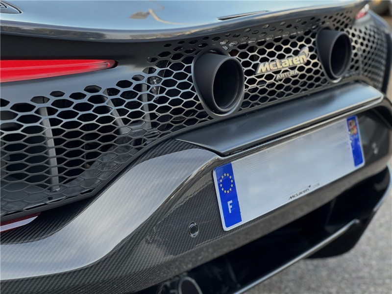 MCLAREN MCLAREN ARTURA V6 3.0 700CH de 2024 avec 3 900 km | Occasion proche Lyon