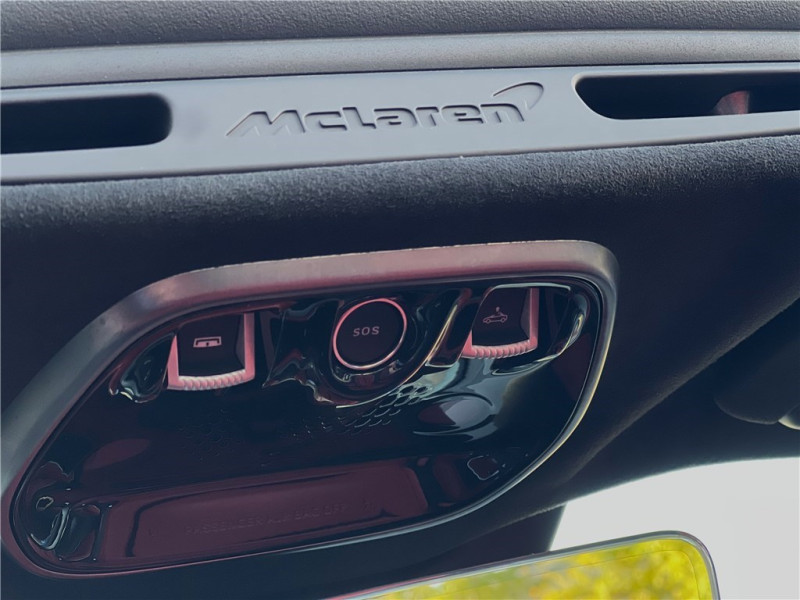 MCLAREN MCLAREN ARTURA V6 3.0 700CH de 2024 avec 3 900 km | Occasion proche Lyon