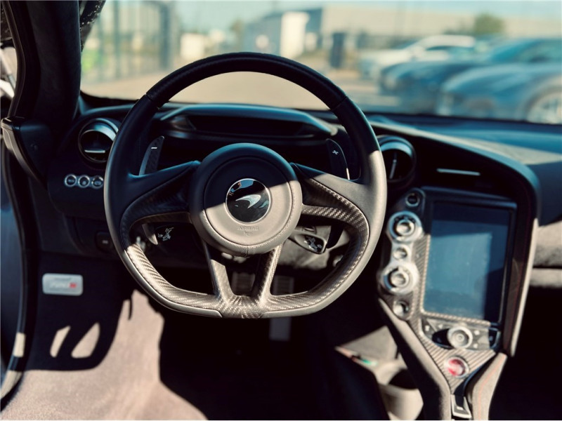 MCLAREN MCLAREN 720S V8 4.0 720 CH de 2023 avec 5 200 km | Occasion proche Lyon