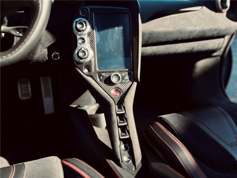 MCLAREN MCLAREN 720S V8 4.0 720 CH de 2023 avec 5 200 km | Occasion proche Lyon