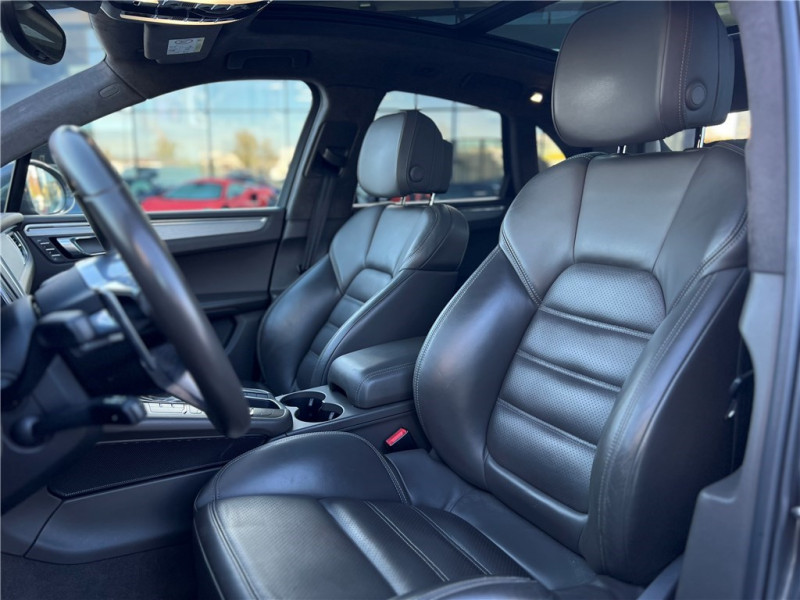 PORSCHE MACAN TURBO 3.6 V6 400 CH de 2015 avec 118 700 km | Occasion proche Lyon