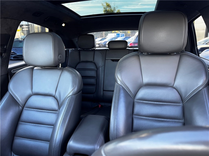 PORSCHE MACAN TURBO 3.6 V6 400 CH de 2015 avec 118 700 km | Occasion proche Lyon