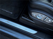 PORSCHE MACAN TURBO 3.6 V6 400 CH de 2015 avec 118 700 km | Occasion proche Lyon
