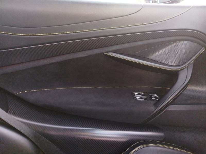 MCLAREN MCLAREN 720S V8 4.0 720 CH de 2017 avec 30 950 km | Occasion proche Lyon