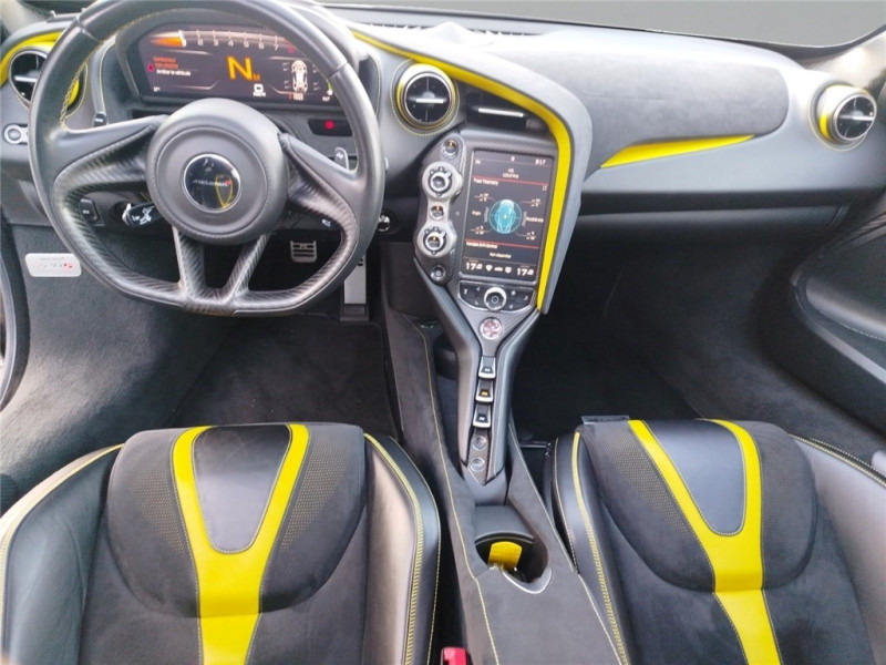 MCLAREN MCLAREN 720S V8 4.0 720 CH de 2017 avec 30 950 km | Occasion proche Lyon