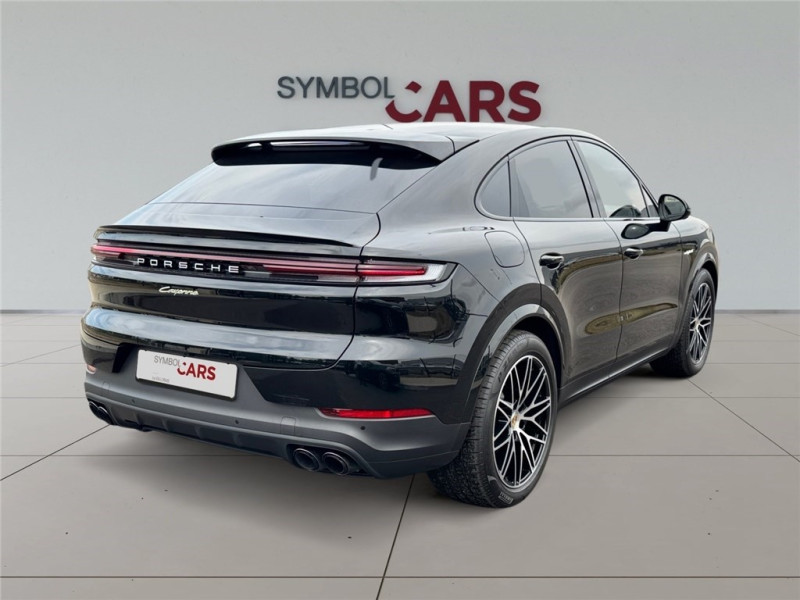 PORSCHE CAYENNE E-HYBRID 3.0 V6 470 CH de 2024 avec 22 000 km | Occasion proche Lyon