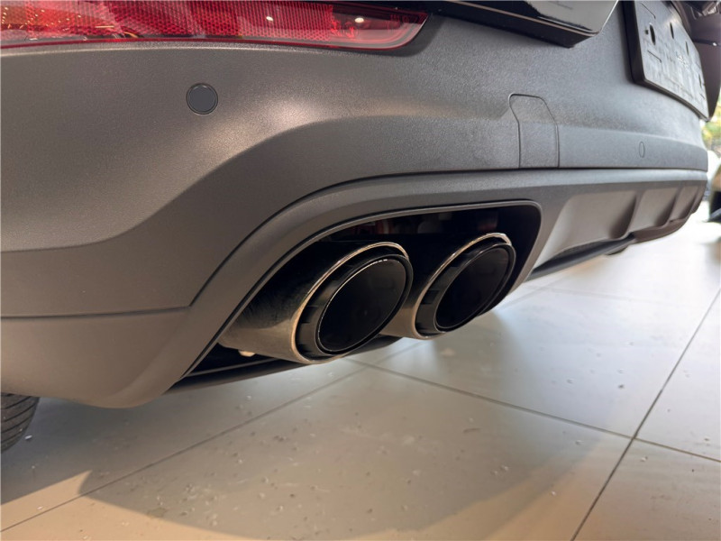 PORSCHE CAYENNE E-HYBRID 3.0 V6 470 CH de 2024 avec 22 000 km | Occasion proche Lyon