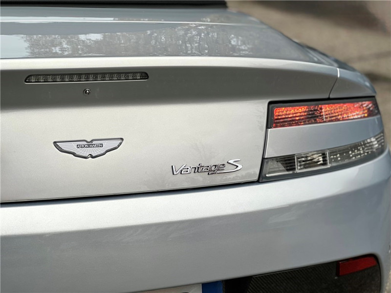 ASTON MARTIN VANTAGE S ROADSTER V8 de 2012 avec 34 400 km | Occasion proche Lyon