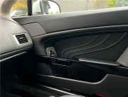 ASTON MARTIN VANTAGE S ROADSTER V8 de 2012 avec 34 400 km | Occasion proche Lyon