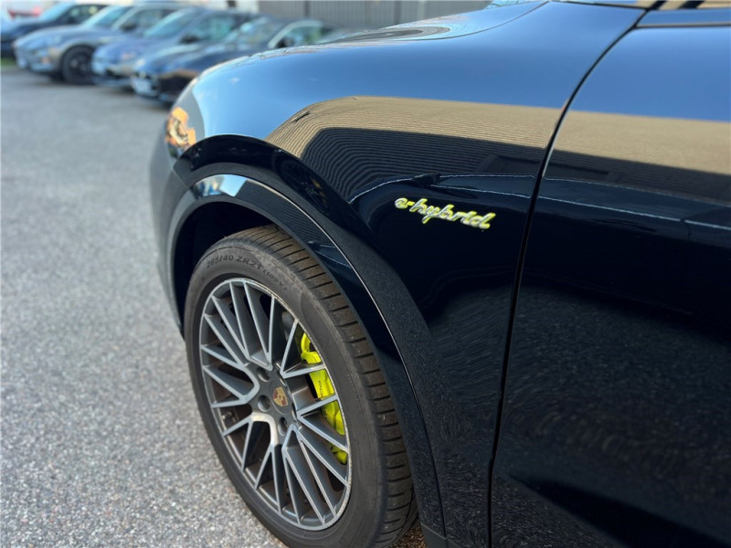 PORSCHE CAYENNE E-HYBRID 3.0 V6 462 CH TIPTRONIC BVA de 2020 avec 92 500 km | Occasion proche Lyon