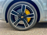 PORSCHE CAYENNE E-HYBRID 4.0 V8 680 CH TIPTRONIC BVA de 2020 avec 100 000 km | Occasion proche Lyon