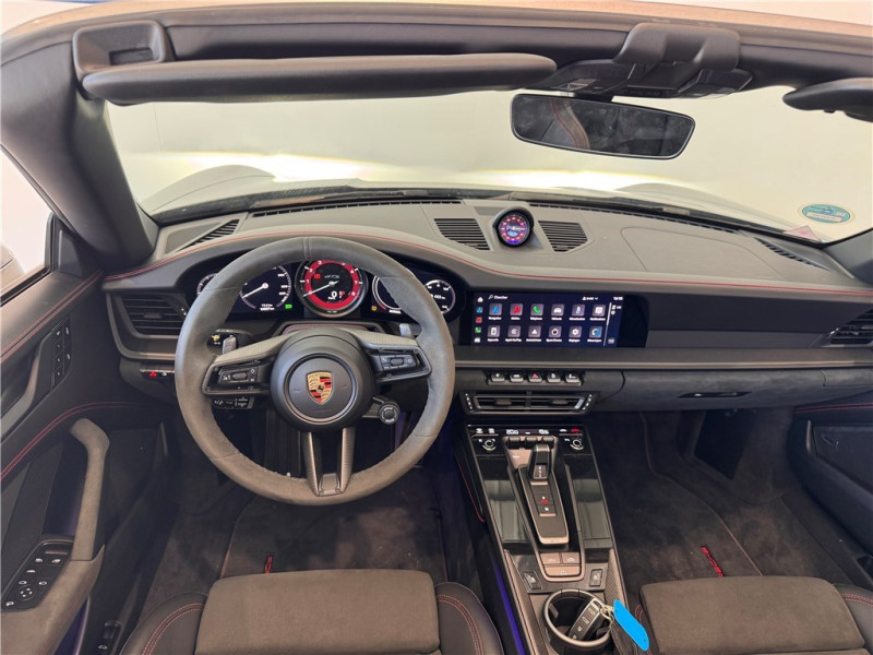 PORSCHE 911 CARRERA 4 CABRIOLET 3.0I 480 PDK de 2022 avec 14 160 km | Occasion proche Lyon