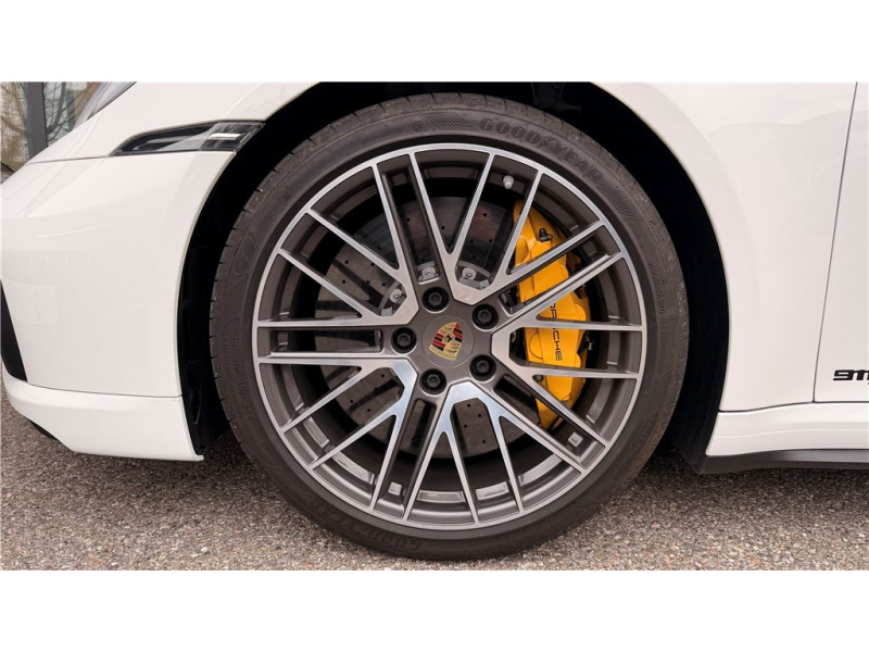 PORSCHE 911 S COUPE 3.8I 650 PDK de 2022 avec 6 200 km | Occasion proche Lyon