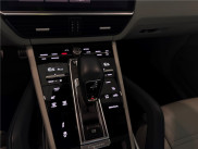 PORSCHE CAYENNE E-HYBRID 4.0 V8 680 CH TIPTRONIC BVA de 2022 avec 38 900 km | Occasion proche Lyon