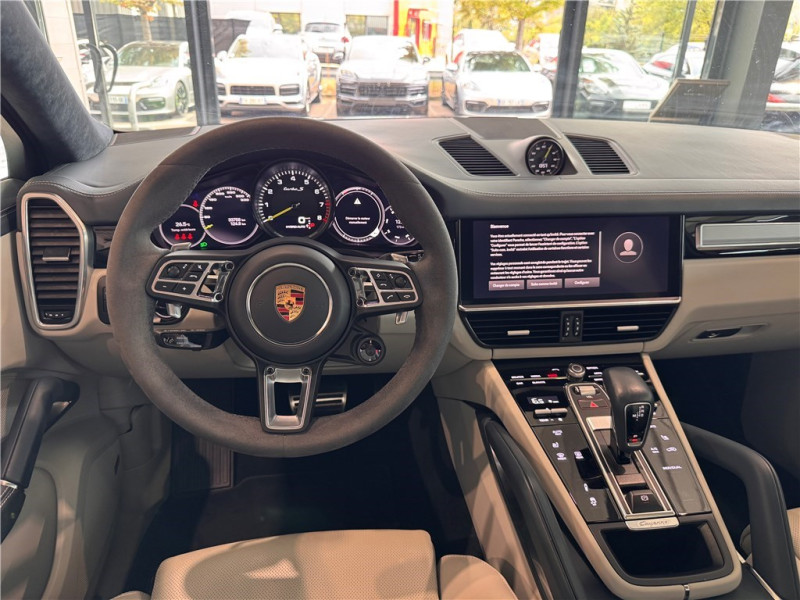 PORSCHE CAYENNE E-HYBRID 4.0 V8 680 CH TIPTRONIC BVA de 2022 avec 38 900 km | Occasion proche Lyon